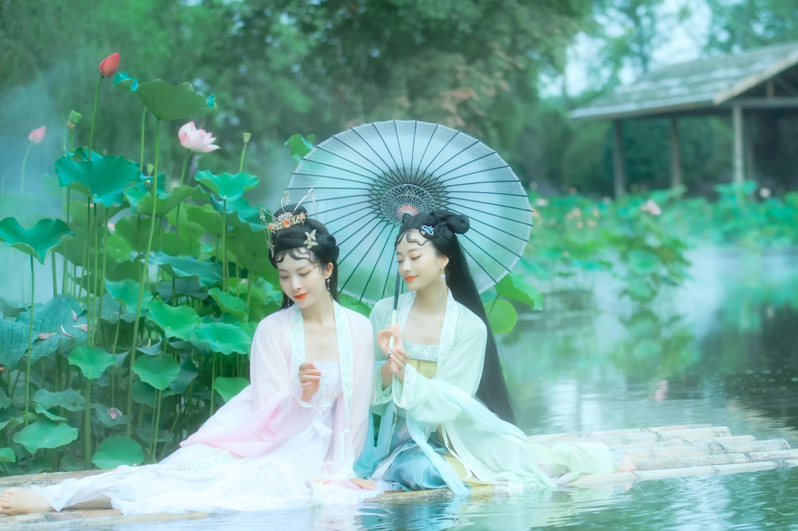 [YITUYU艺图语]2021.12.25 双生花 修水凝花 [31P]插图4